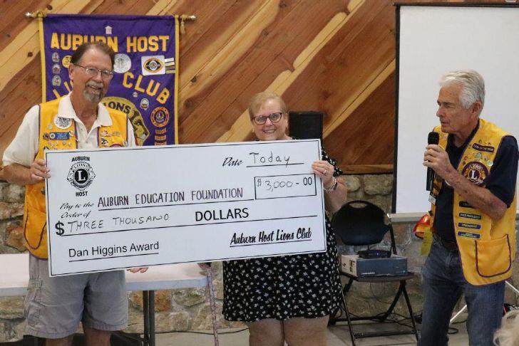 Auburn Education Foundation receives Higgins Award – Gold Country Media