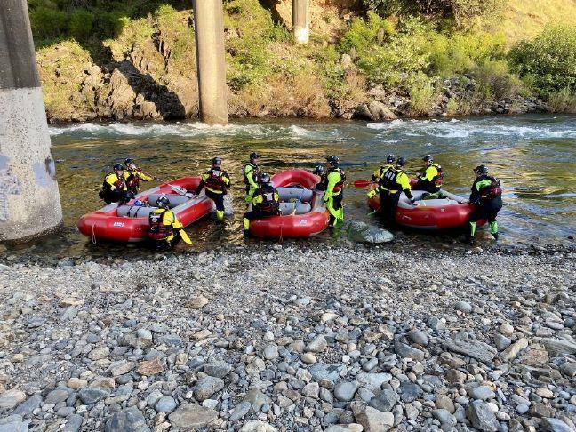 Capsized kayaker still missing; search remains on hold | Gold Country Media