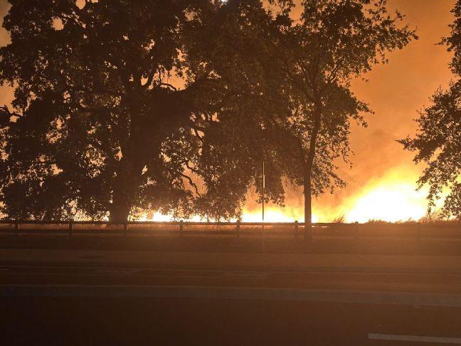 UPDATE: Overnight Roseville fire contained at 10 acres | Gold Country Media