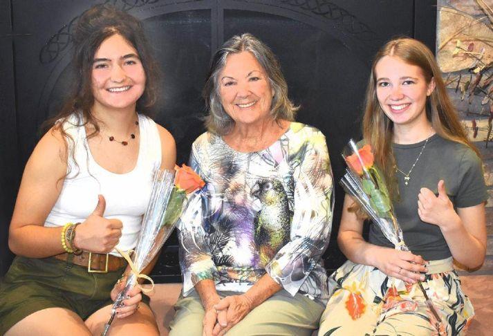 Sun City Lincoln Hills Garden Group pleased to give scholarships | Gold Country Media